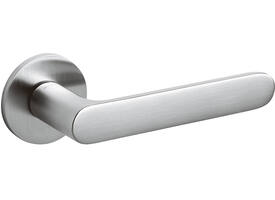 Olivari deurkruk Icona + ronde geveerde rozet 51x5mm met nokken en doorgaande bevestiging Chroom mat