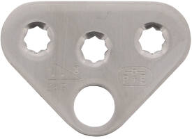 Driehoek sluitplaat vlak RVS tbv espagnolet inclusief P+E en SKG** logo afmeting 60,5x43x3mm met gat van 13mm
